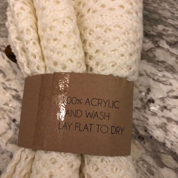 Peek a Boot Socks NWT - Picture 7 of 7